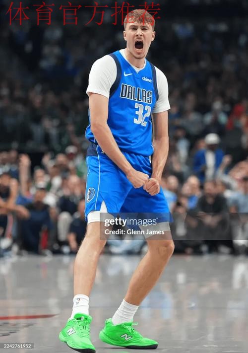 生涯之夜!弗拉格穿着深蓝Hesi Low v2,砍下42分7篮板6助攻 生涯之夜!弗拉格穿着深蓝Hesi Low v2,砍下42分7篮板6助攻